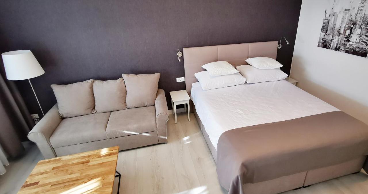 Апартаменты Sky 17 Lux Apartman Загреб Экстерьер фото